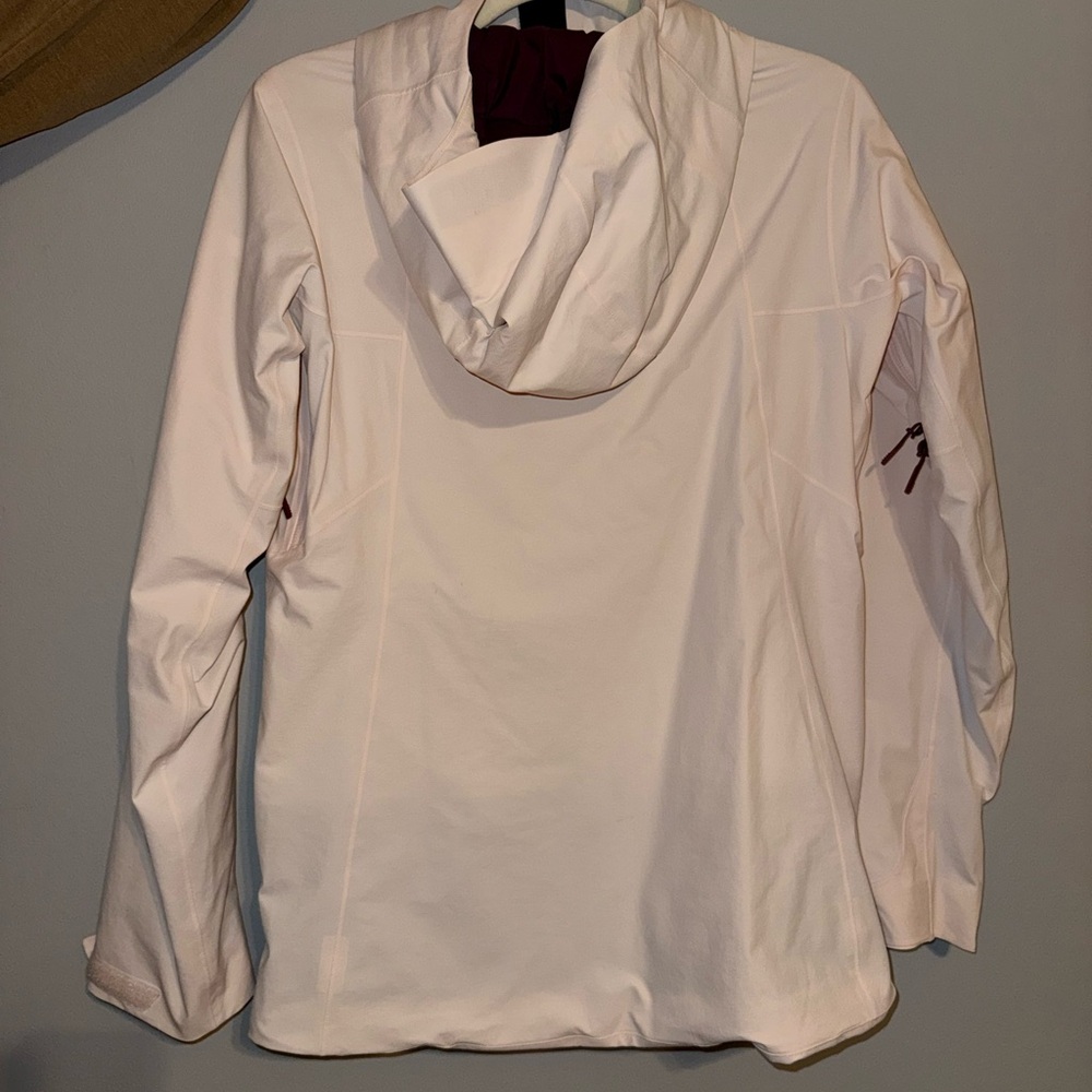 Black Diamond Cream Hooded Jacket - Picture 7 of 10